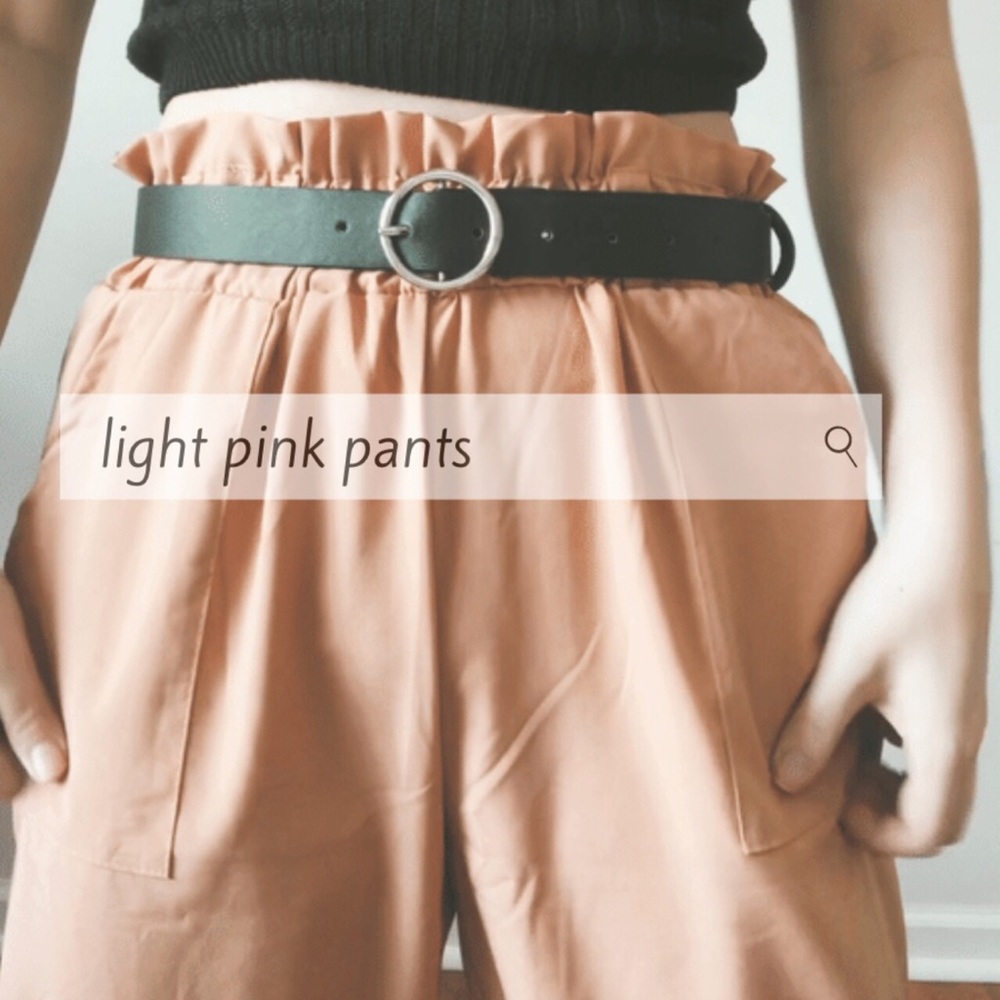 light pink pants/trousers